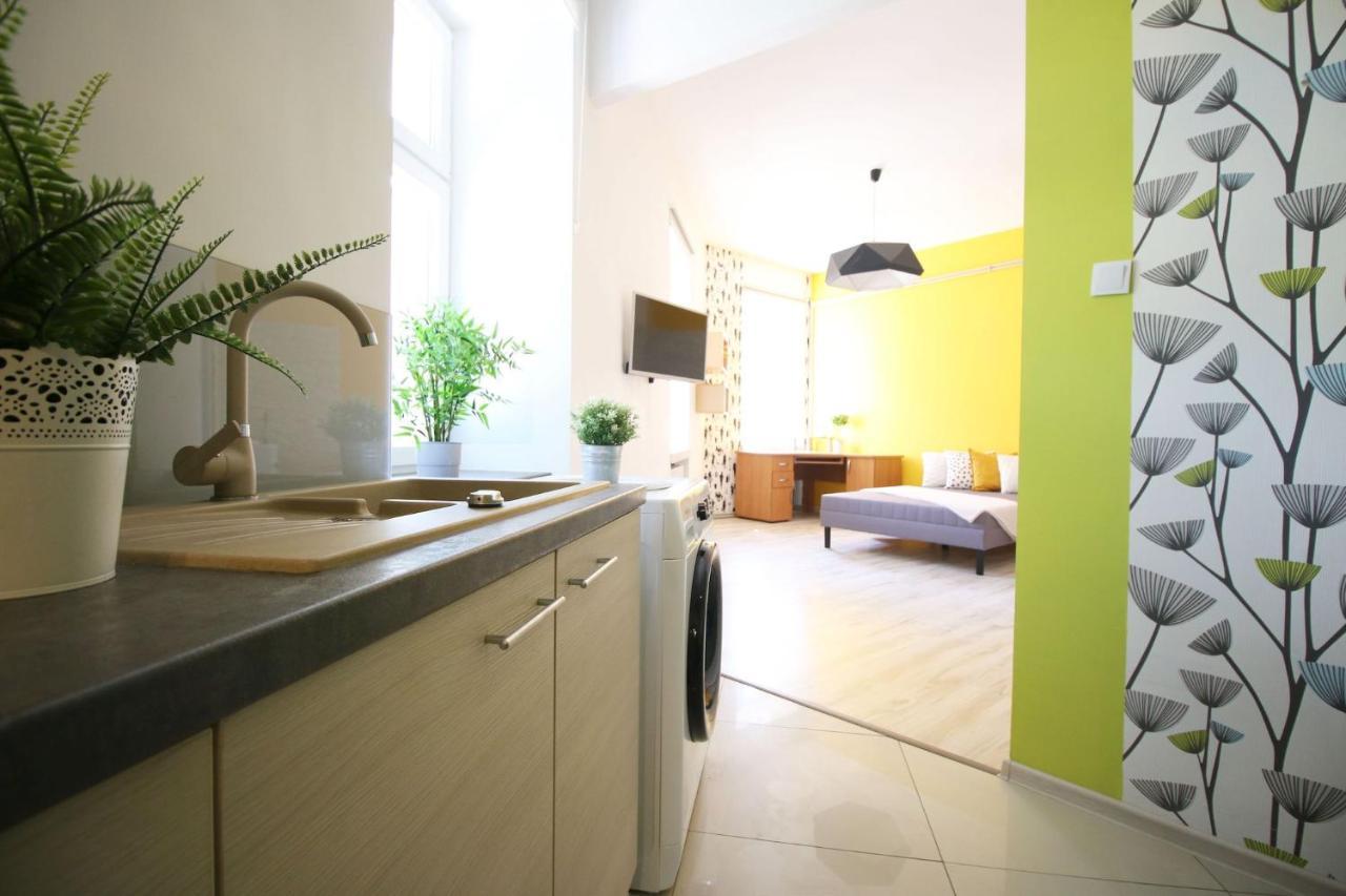 Studio In City Center Łódź Eksteriør billede